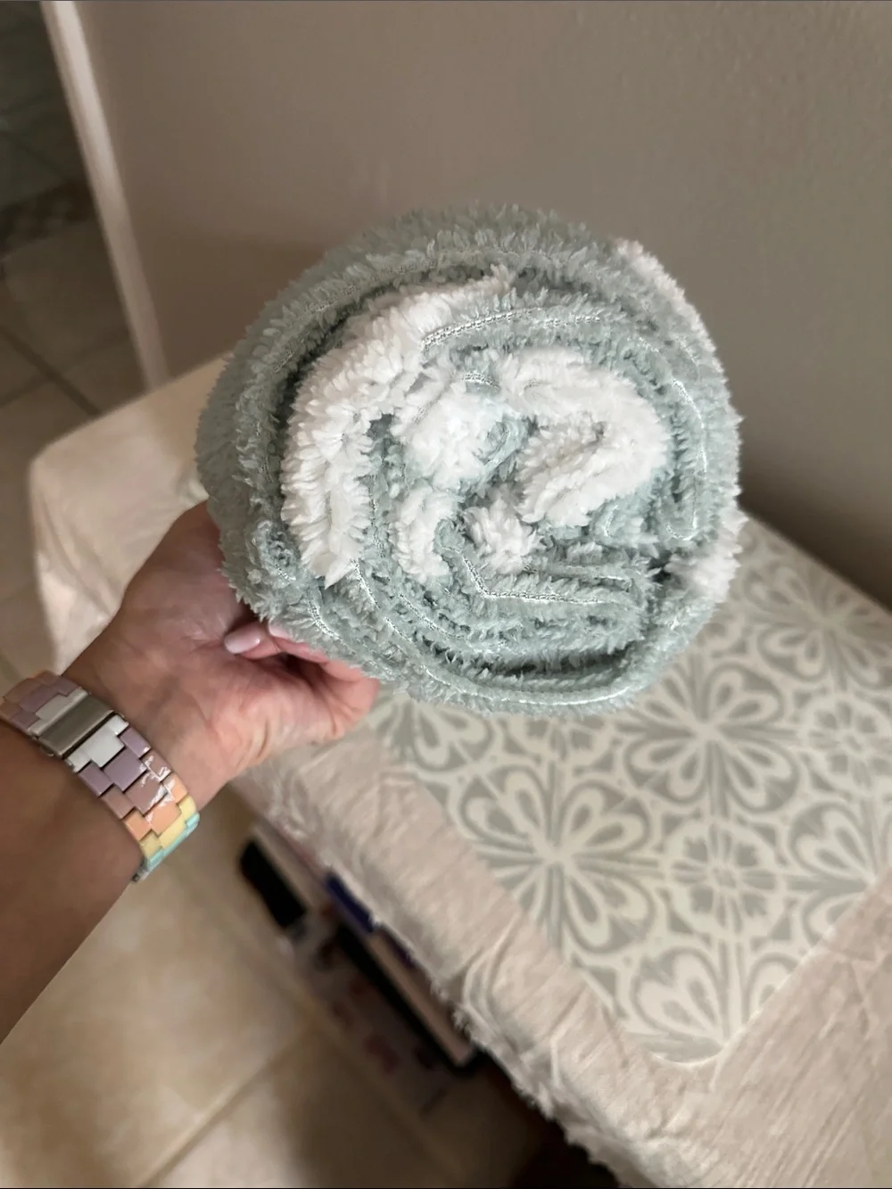 Plush Throw Blanket - Sage Green & White NWT